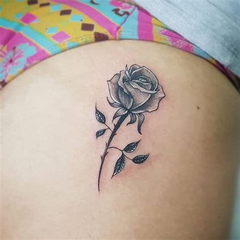 ideias de tatuagem na bunda|10 ideias de Tatuagens no bumbum